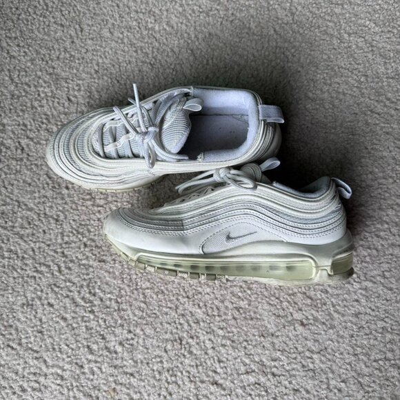 Women's Nike Air Max 97 Pure Platinum in sz 6 - Picture 6 of 7